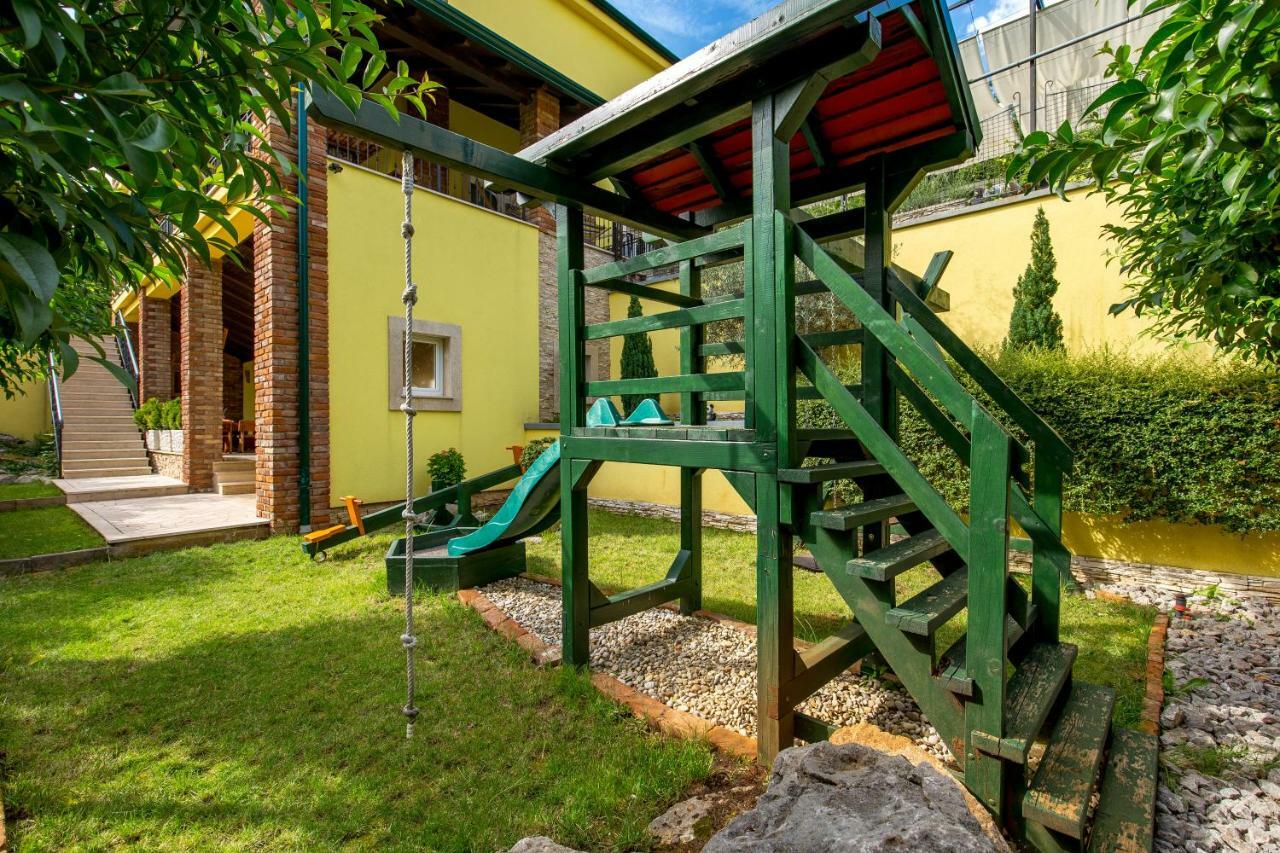 Villa Angeli أوباتيا المظهر الخارجي الصورة
