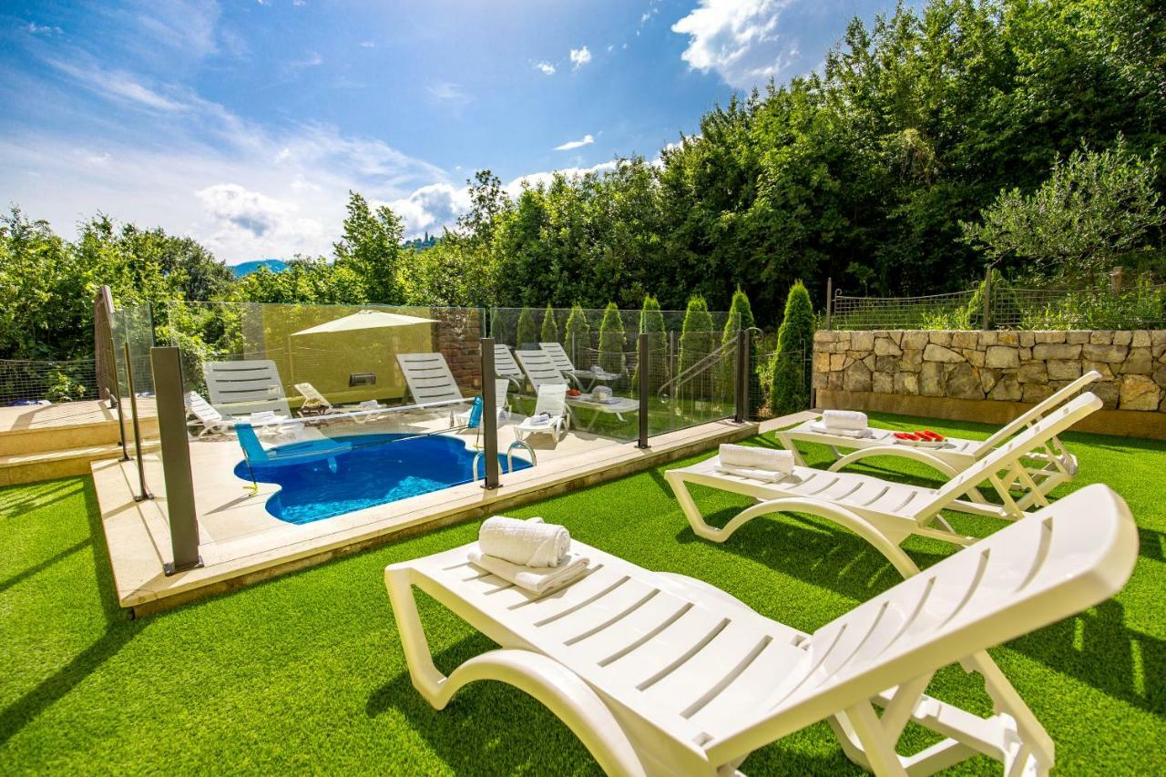 Villa Angeli أوباتيا المظهر الخارجي الصورة